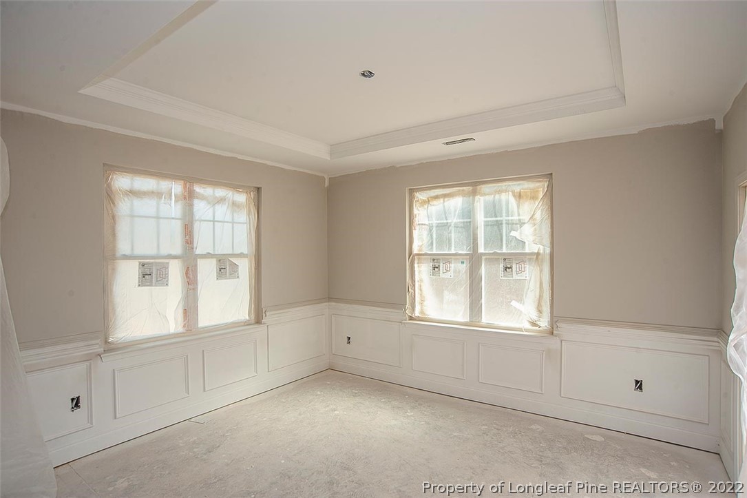 185 Sandy Springs Road Aberdeen, NC 28315 - Photo 13 of 21 a view of an empty room with a window