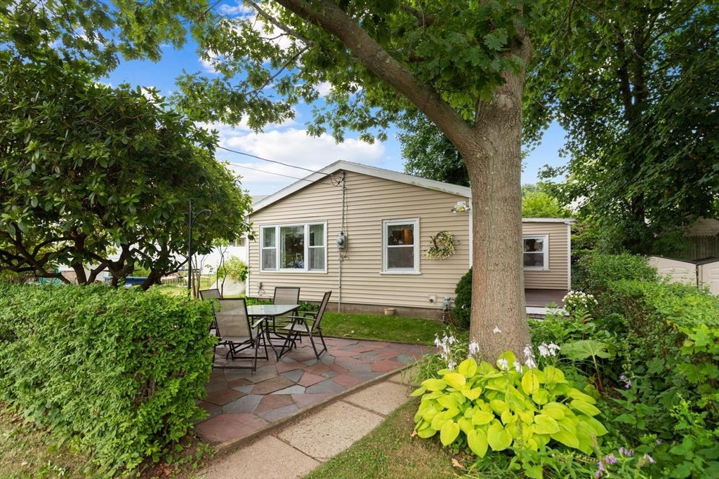 2 Haskell Street, Unit 2A Gloucester, MA 01930 - Photo 22 of 26