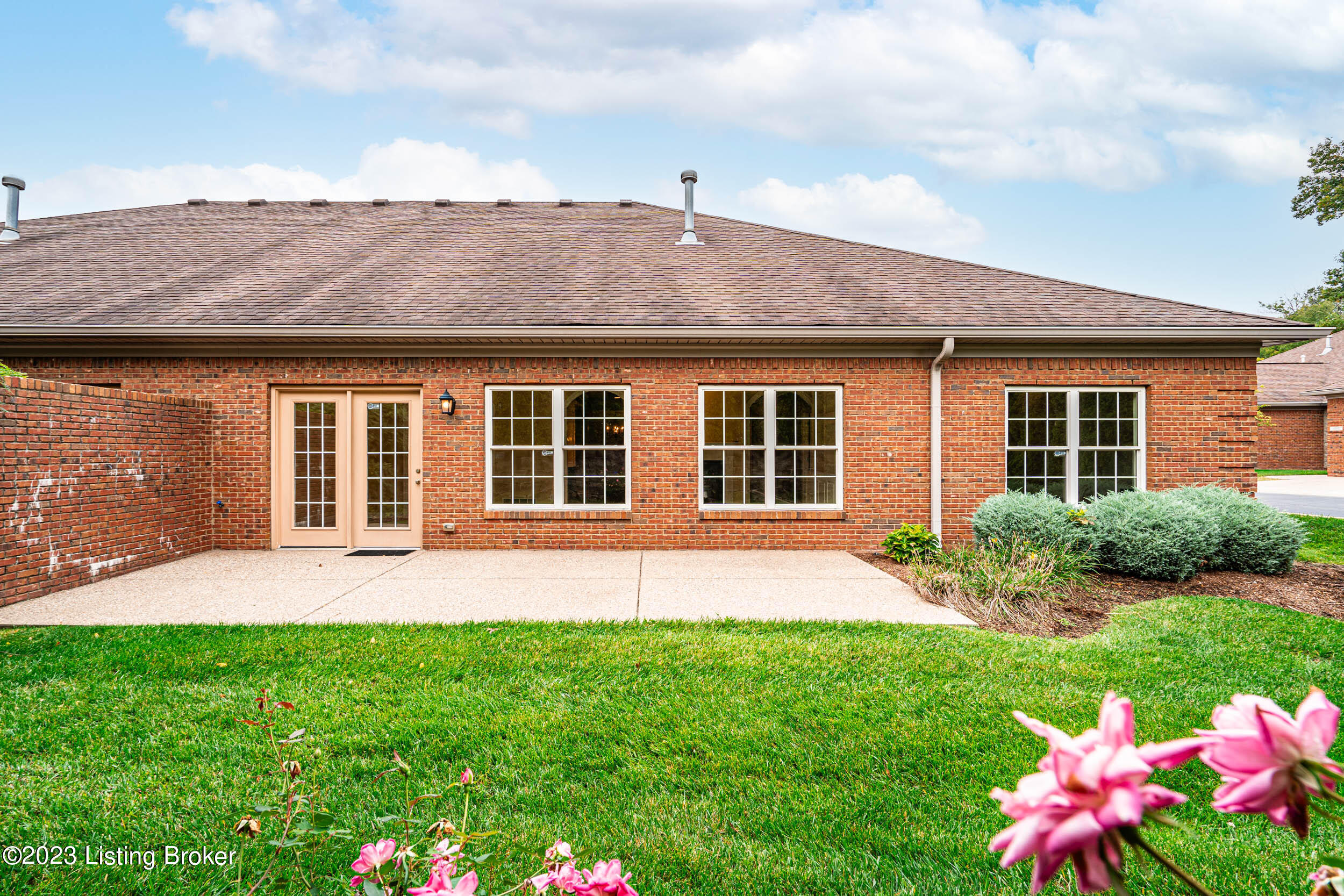 10722 Riva Road Louisville, KY 40223 - Photo 47 of 56 10722 Riva Rd-17
