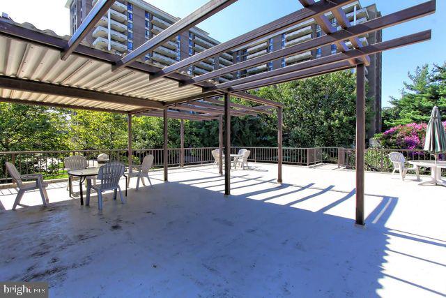 1800 Old Meadow Road, Unit 305 McLean, VA 22102 - Photo 24 of 26