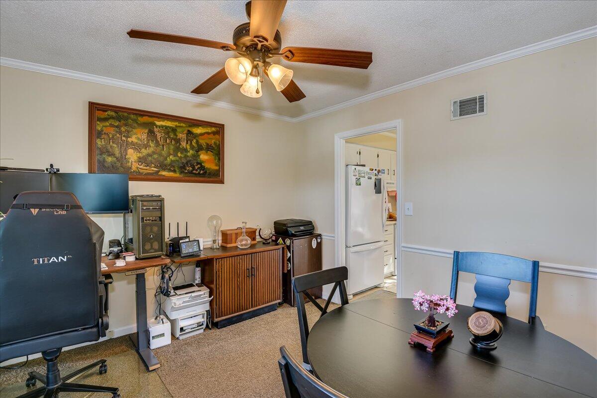 632 Ridgefield Drive North Augusta, SC 29841 - Photo 11 of 36 Dining Room