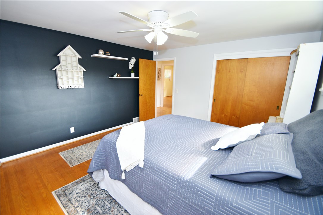 97 Highledge Drive Penfield, NY 14526 - Photo 25 of 43 Bedroom 1