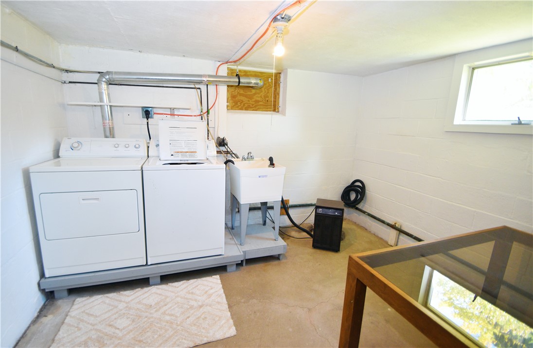 97 Highledge Drive Penfield, NY 14526 - Photo 36 of 43 Walk-out Basement-Laundry Room