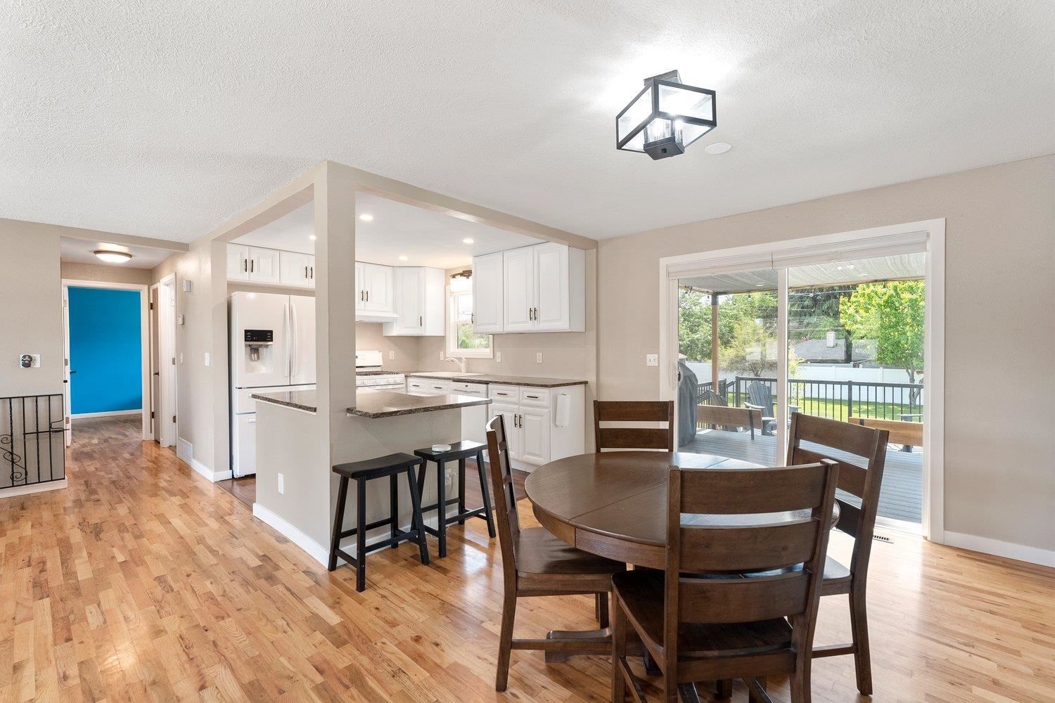 227 West Barnes Road Spokane, WA 99218 - Photo 7 of 40 Gallery Image 7
