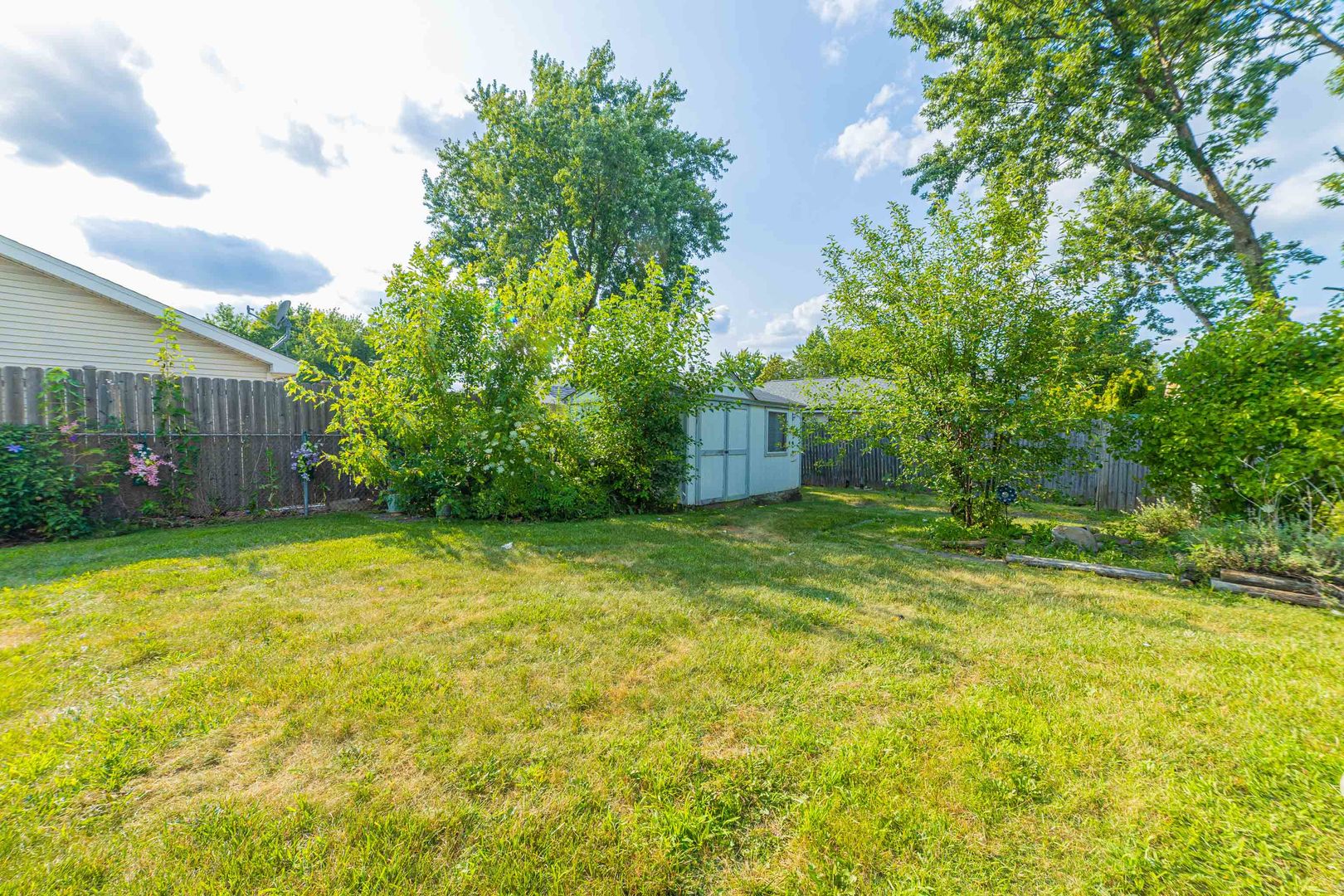 640 Rockhurst Road Bolingbrook, IL 60440 - Photo 15 of 16 Gallery Image 15