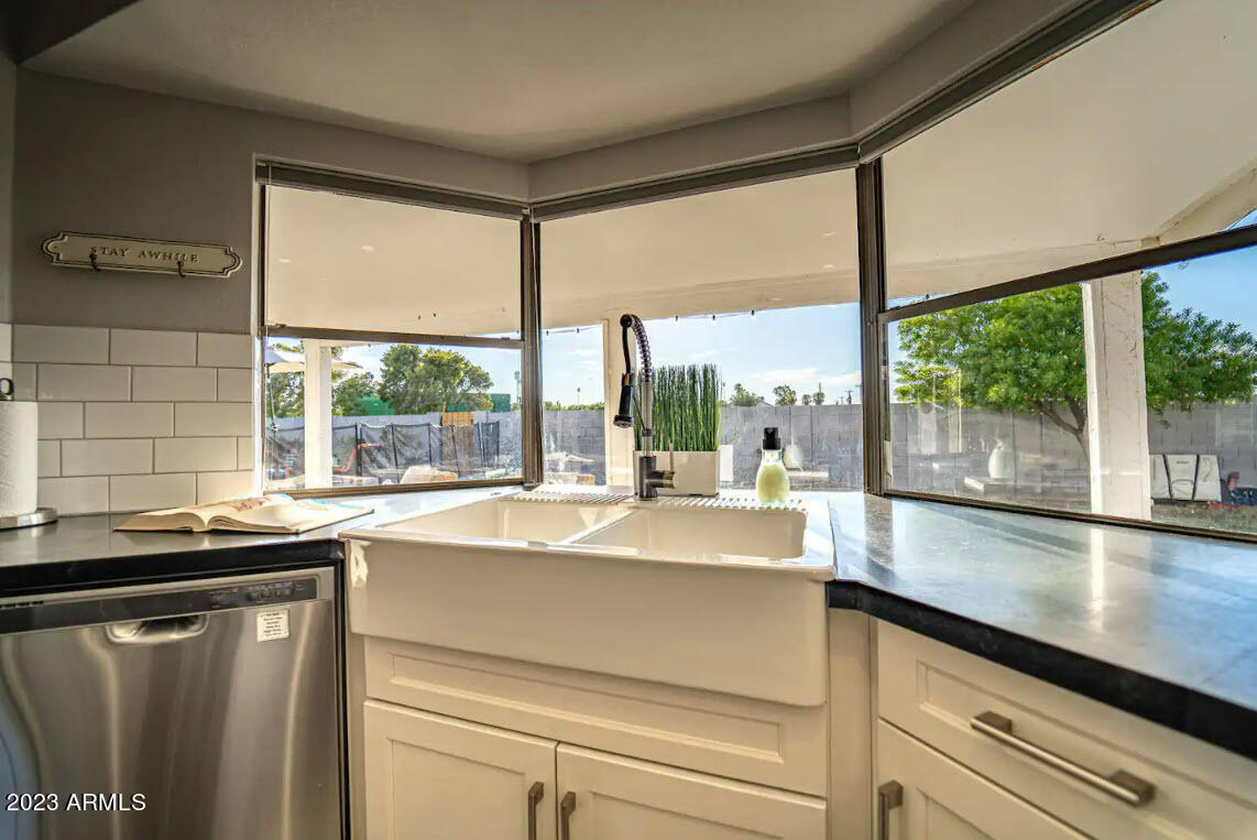 1406 North Pasadena Mesa, AZ 85201 - Photo 10 of 49 2023-03-07_8-02-18