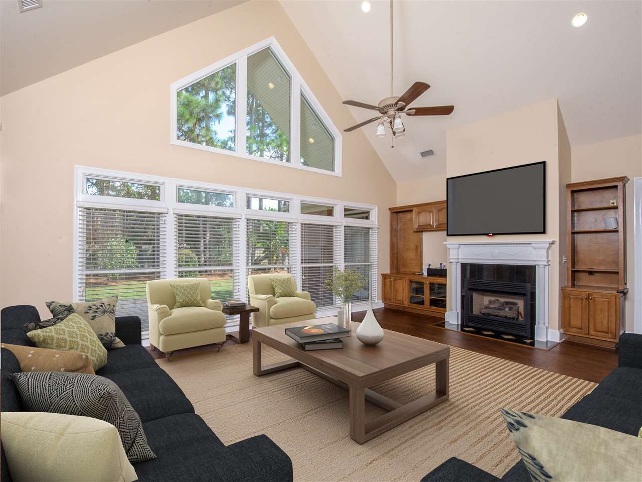 112 Easton Circle Fairhope, AL 36532 - Photo 4 of 25 Family Room