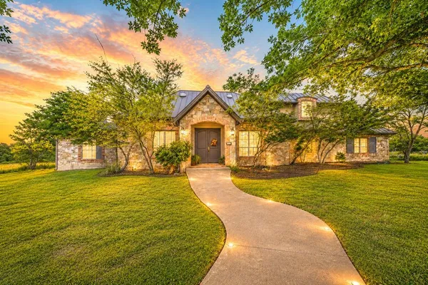 $995,000 | 101 Crestline, Kerrville, TX 78028
