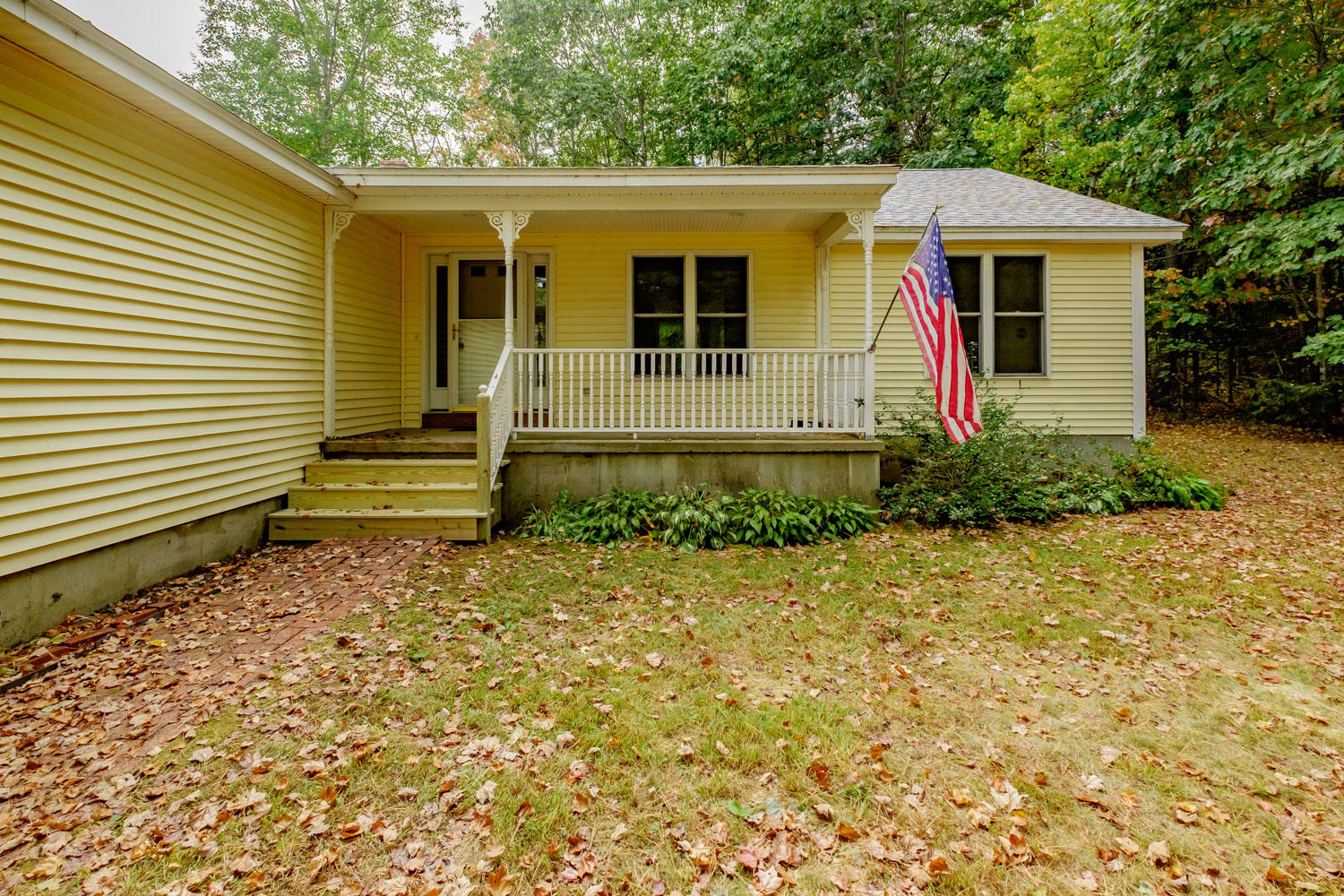 72 Hillview Avenue Saco, ME 04072 - Photo 3 of 37 20191004gp-60006