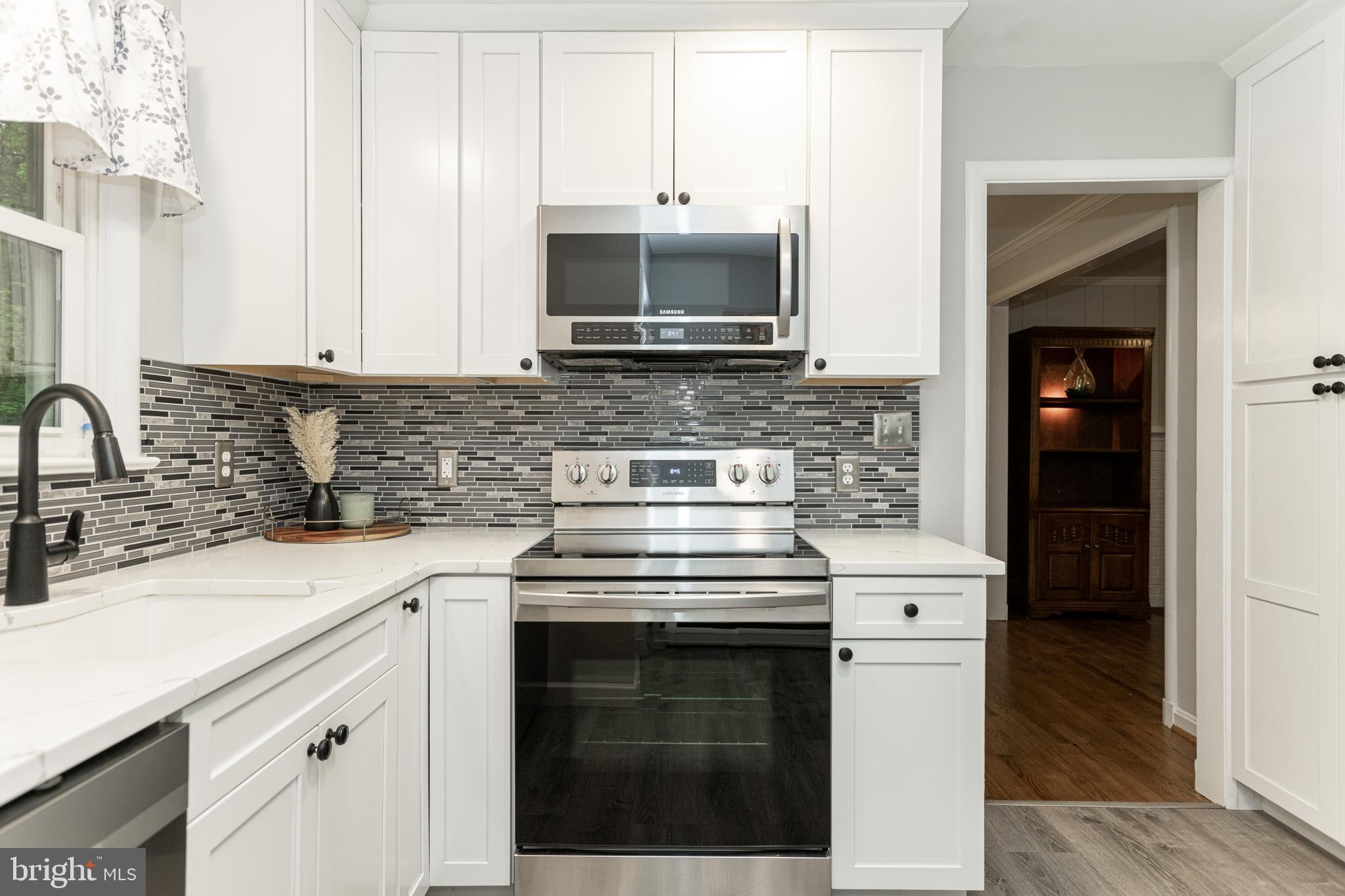 4918 Dumfries Road Catlett, VA 20119 - Photo 8 of 25 Kitchen