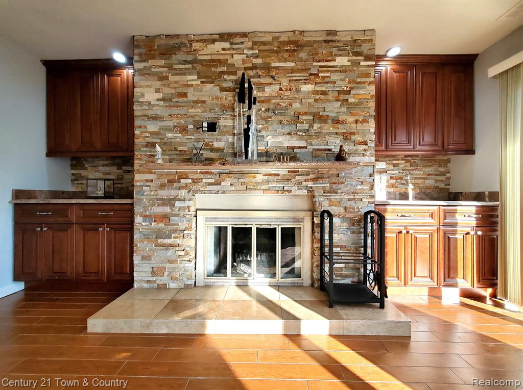 35741 Springvale Street Farmington Hills, MI 48331 - Photo 14 of 35