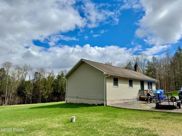 $495,000 | 143 Robbs Road, Damascus, PA 18415