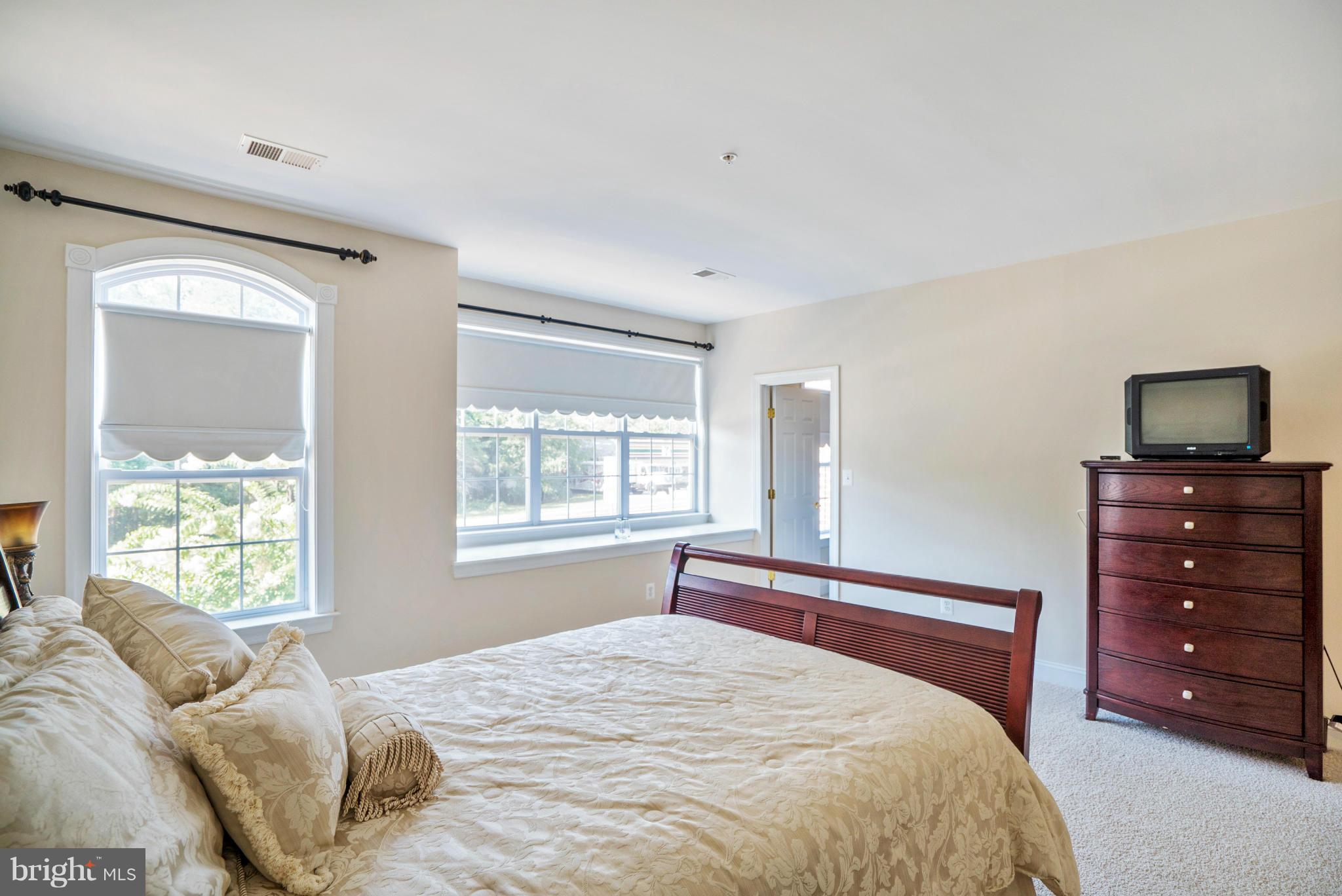 14873 Cloverdale Road, Unit 78 Woodbridge, VA 22193 - Photo 20 of 30 Bedroom (Master)