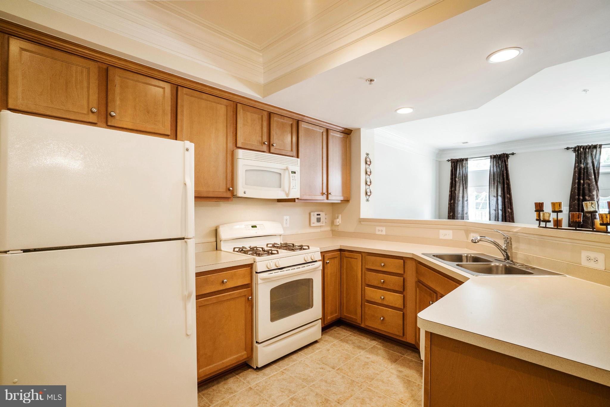 14873 Cloverdale Road, Unit 78 Woodbridge, VA 22193 - Photo 8 of 30 Kitchen