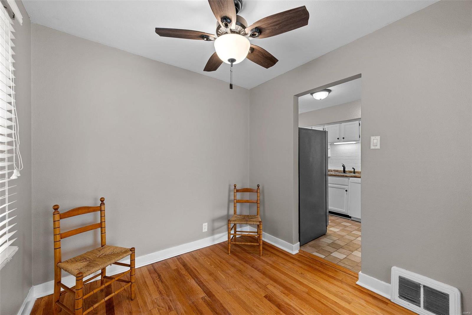 821 Edgar Road St. Louis, MO 63119 - Photo 7 of 26 Gallery Image 7