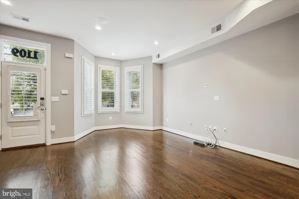 $1,500,000 | 1109 I Street Northeast, Washington, DC 20002