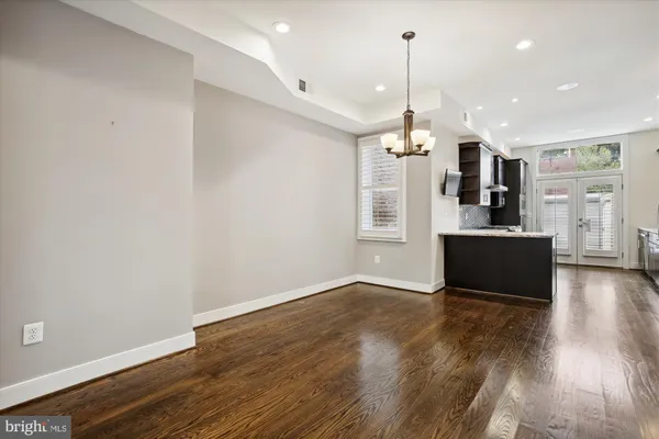 $1,500,000 | 1109 I Street Northeast, Washington, DC 20002