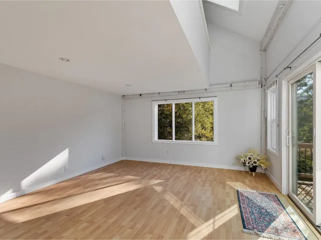 $985,000 | 394-396 Beane Road, Huntington, VT 05462