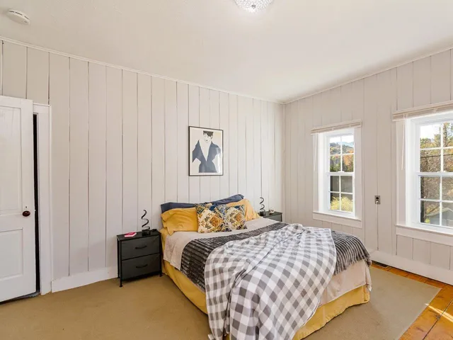 $985,000 | 394-396 Beane Road, Huntington, VT 05462