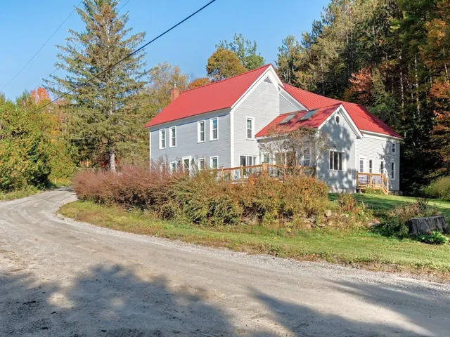 $985,000 | 394-396 Beane Road, Huntington, VT 05462