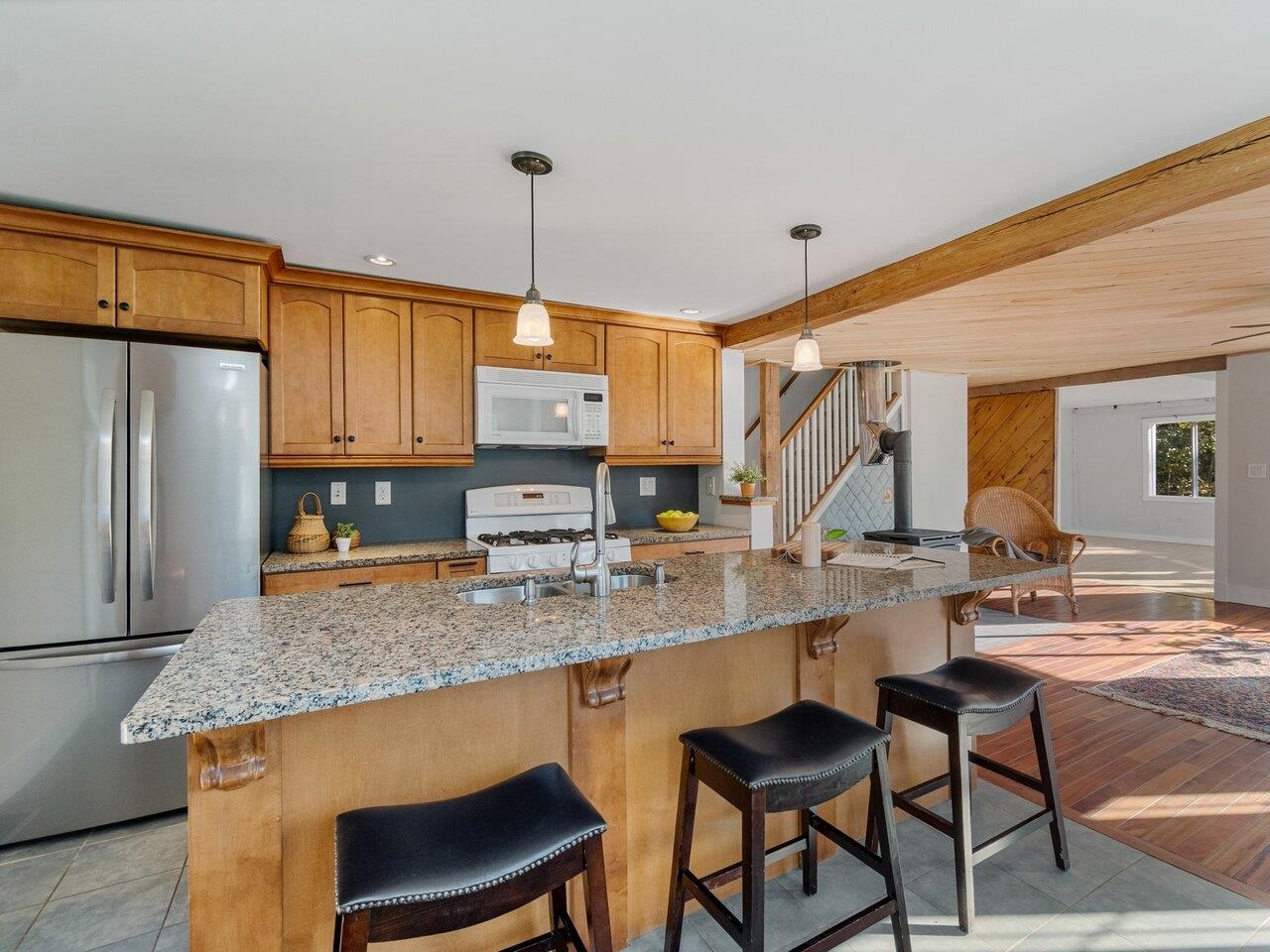 394-396 Beane Road Huntington, VT 05462 - Photo 9 of 53