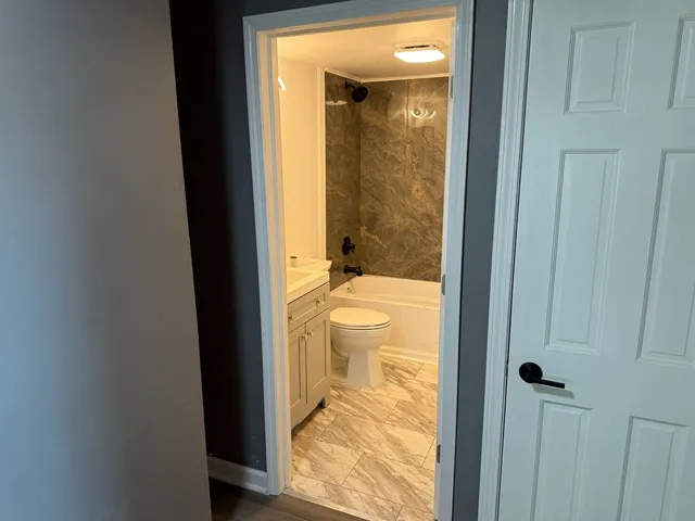 $1,800 | 3141 Green Street, Unit 3141, Steger, IL 60475