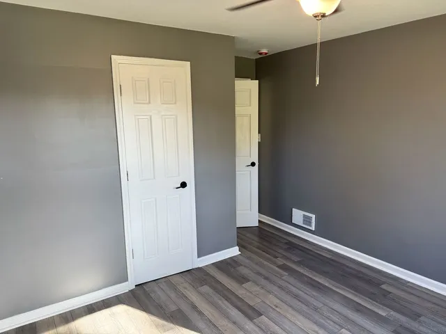 $1,800 | 3141 Green Street, Unit 3141, Steger, IL 60475