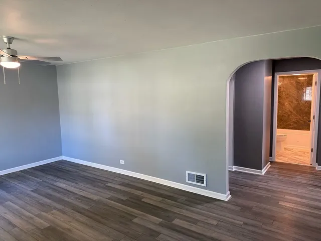 $1,800 | 3141 Green Street, Unit 3141, Steger, IL 60475