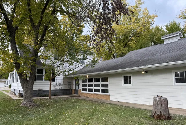 $1,800 | 3141 Green Street, Unit 3141, Steger, IL 60475