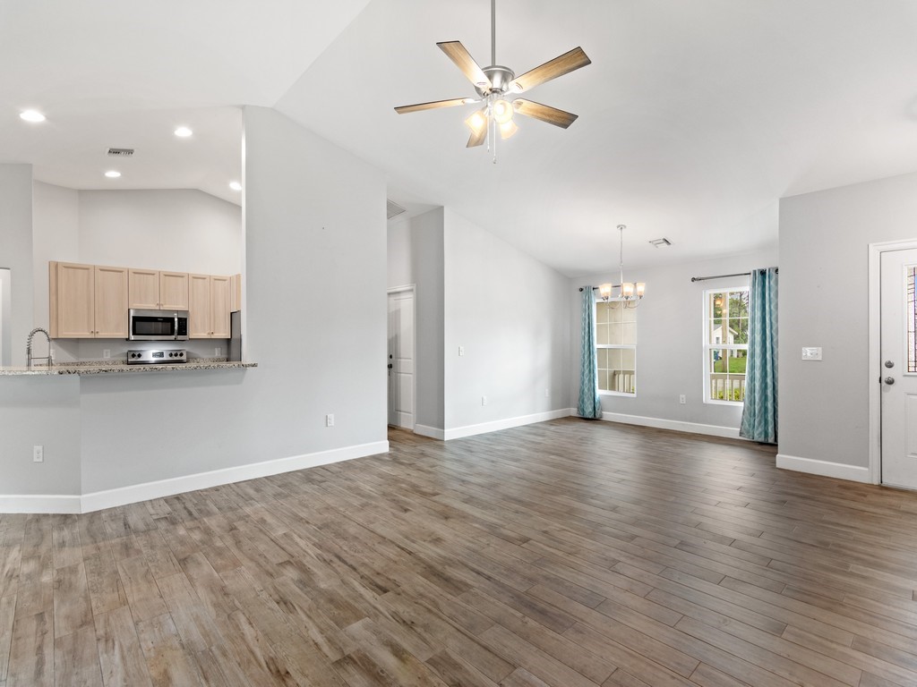 525 Fleming Street Sebastian, FL 32958 - Photo 5 of 28