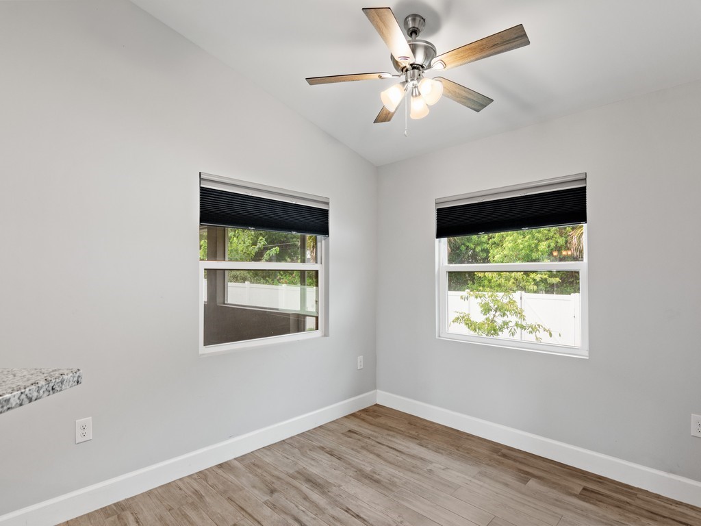 525 Fleming Street Sebastian, FL 32958 - Photo 8 of 28