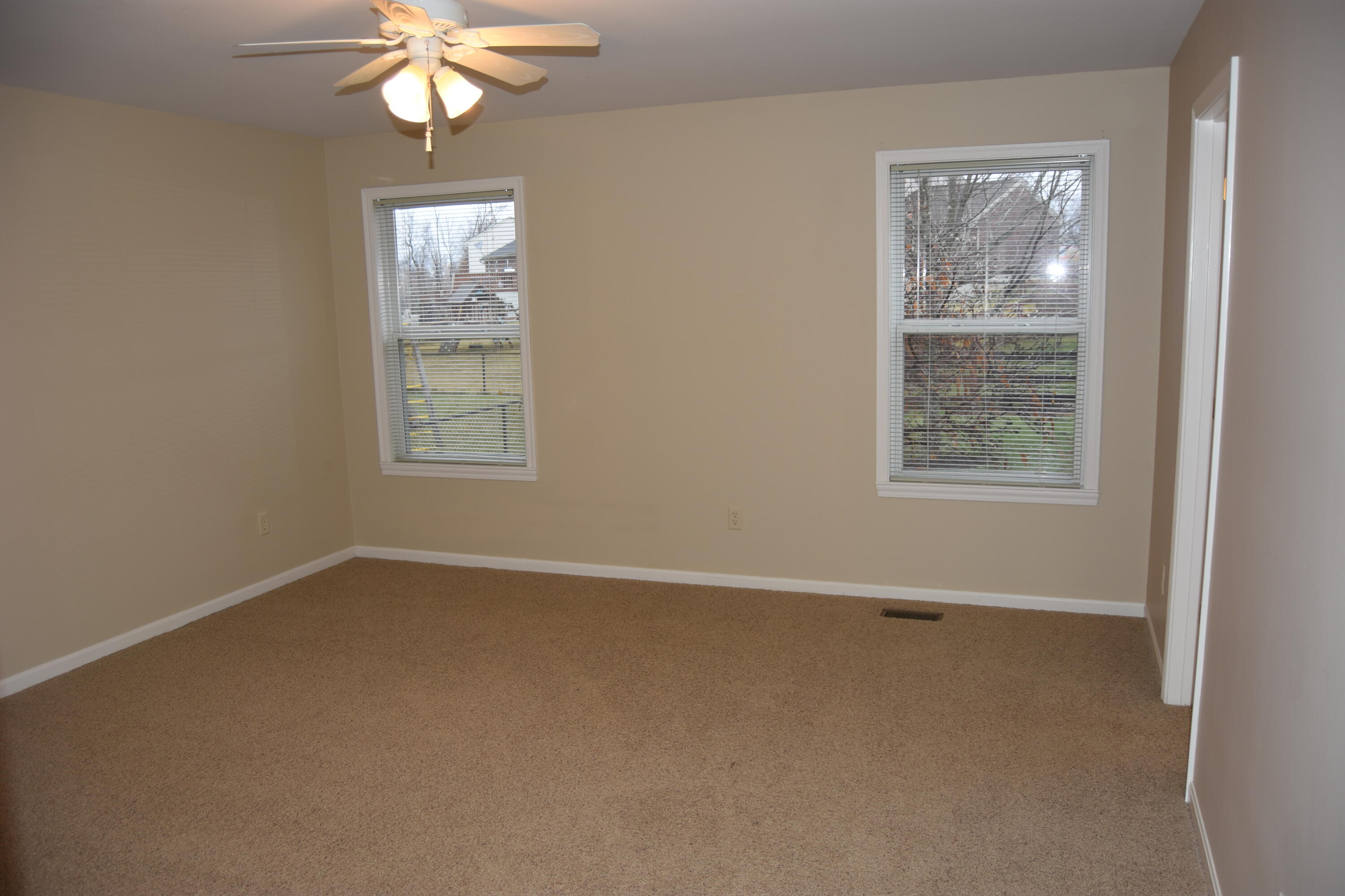 8964 Richmond Road Union, KY 41091 - Photo 22 of 48 Master bedroom