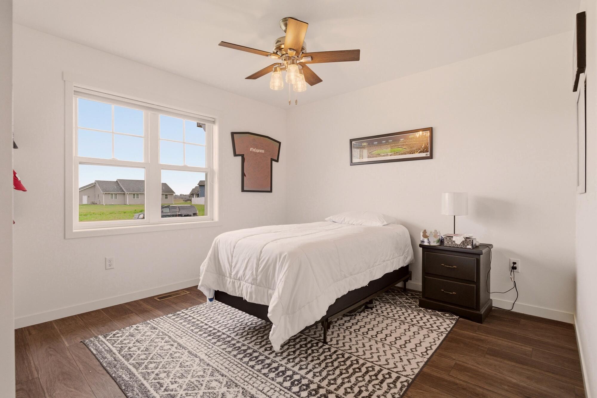 1709 Killdeer Street Holmen, WI 54636 - Photo 17 of 26 Bedroom 3 - Main