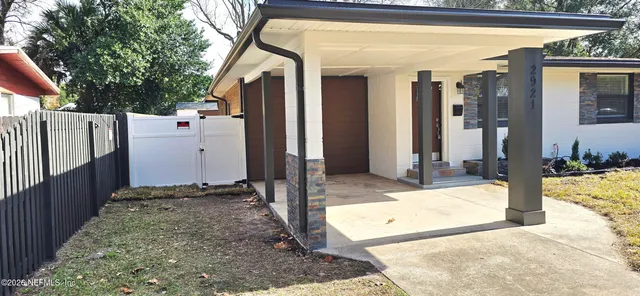 $279,500 | 2921 Searchwood Drive, Jacksonville, FL 32277