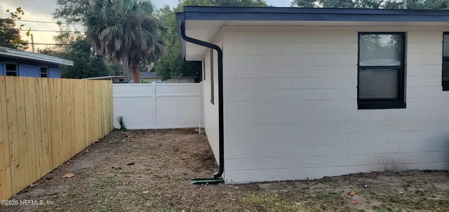 $279,500 | 2921 Searchwood Drive, Jacksonville, FL 32277