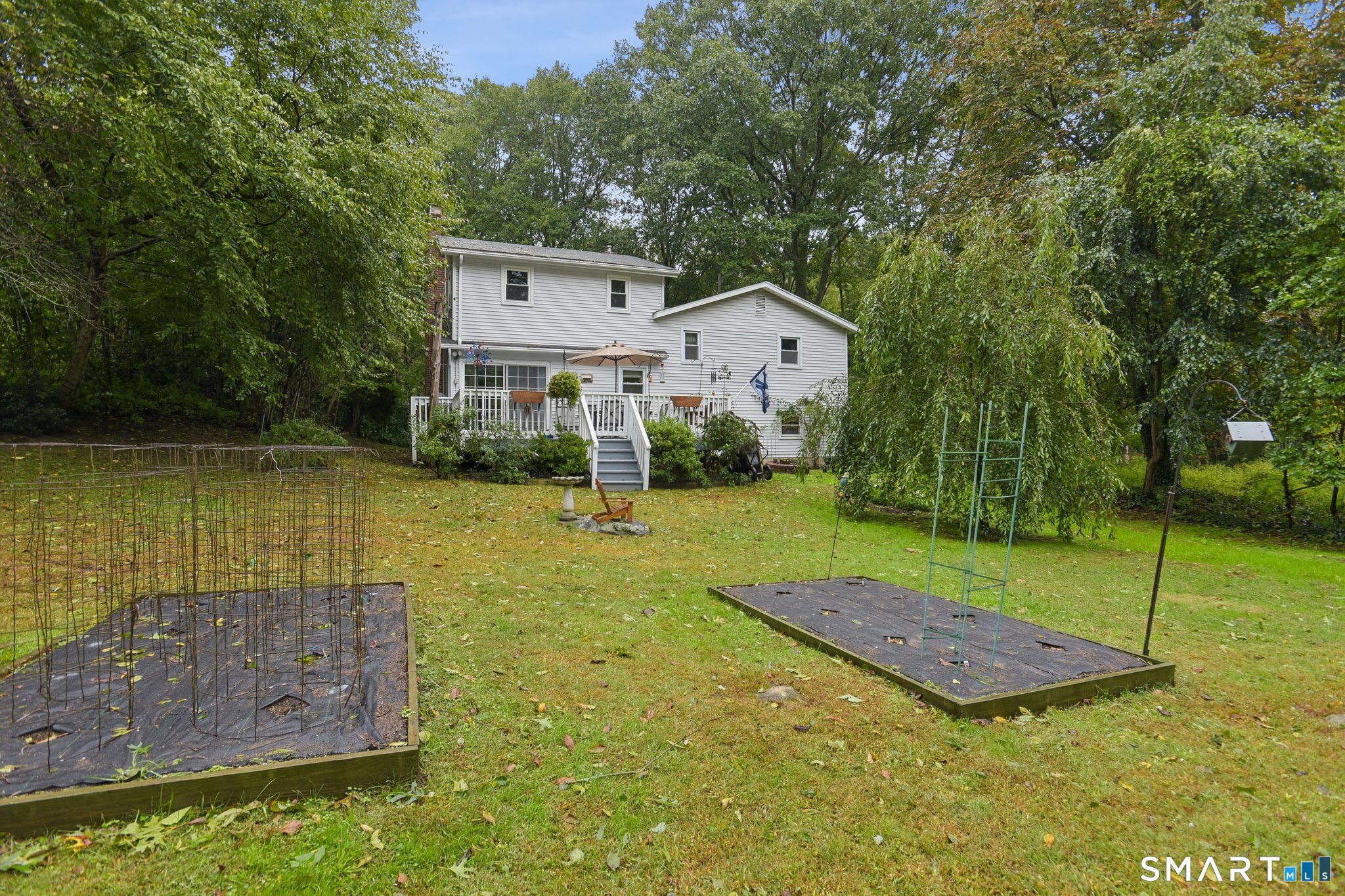 15 Hunters Path Clinton, CT 06413 - Photo 2 of 34 Gallery Image 2