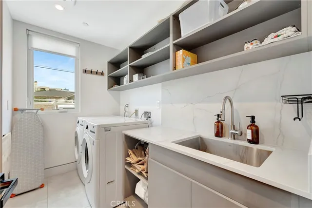 $2,899,000 | 620 Huntington Street, Huntington Beach, CA 92648