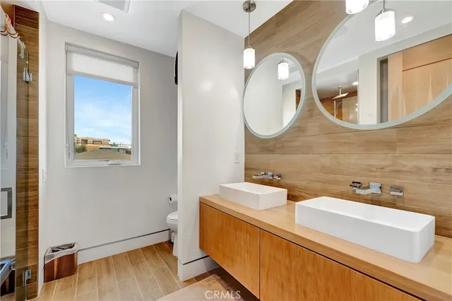 $2,899,000 | 620 Huntington Street, Huntington Beach, CA 92648