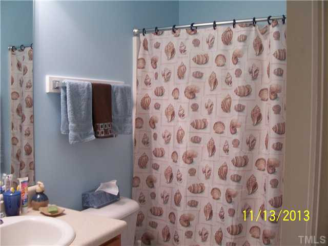 607 Hanson Road Durham, NC 27713 - Photo 18 of 20 Second bathroom upstairs........
