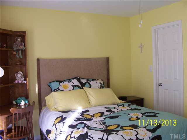 607 Hanson Road Durham, NC 27713 - Photo 20 of 20 Sunny, warm and very inviting.....