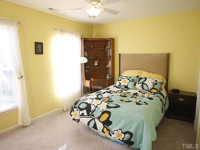 607 Hanson Road Durham, NC 27713 - Photo 9 of 20 Additional bedroom for your guests.....