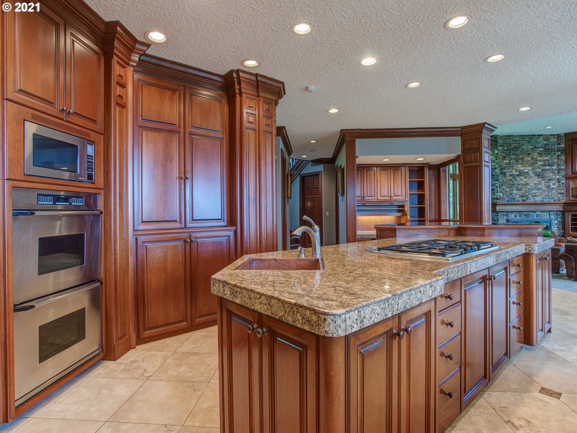 29103 Northeast Lookout Road Camas, WA 98607 - Photo 14 of 32