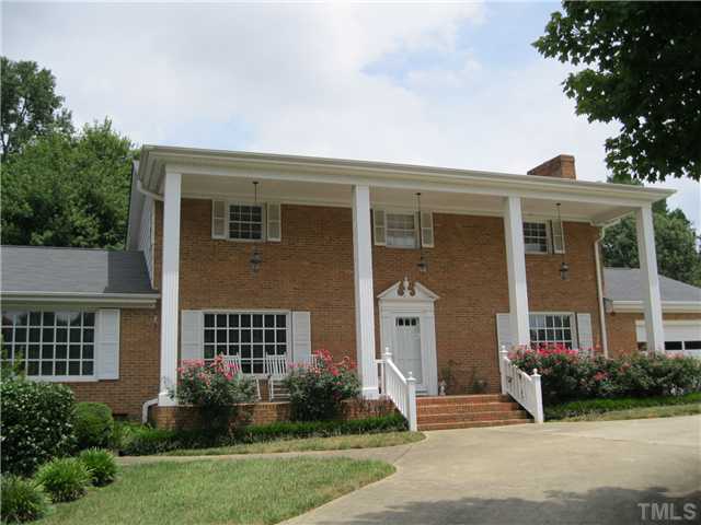 front view of house with a yard
