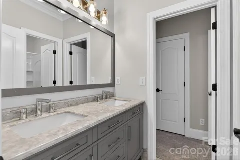 $1,100,000 | 11505 Wheat Ridge Road, Charlotte, NC 28277