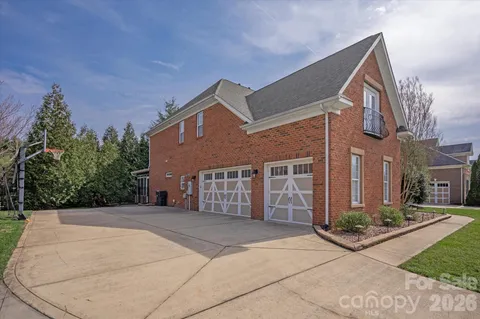 $1,100,000 | 11505 Wheat Ridge Road, Charlotte, NC 28277