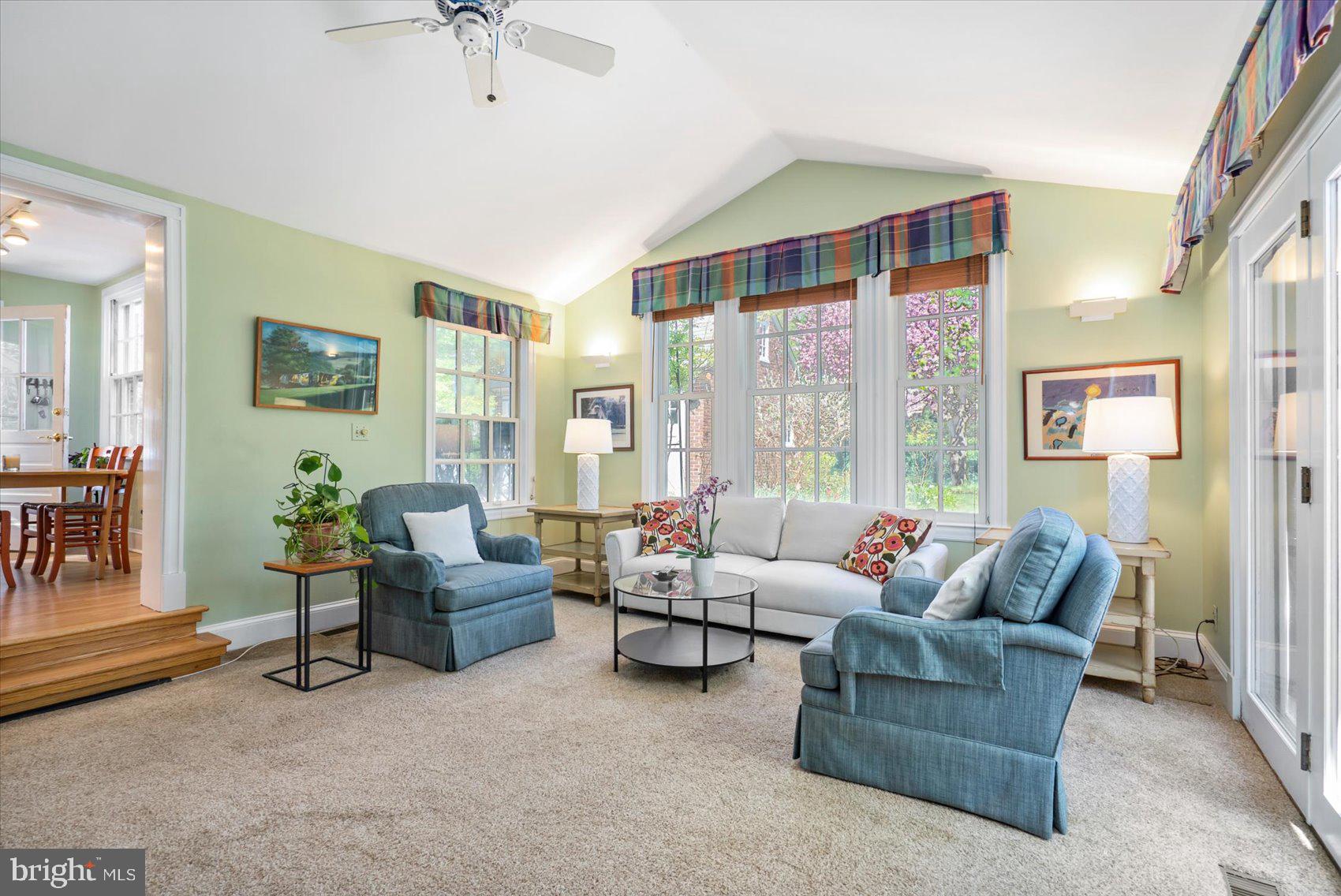 600 Somerset Road Baltimore, MD 21210 - Photo 22 of 59 a living room with furniture and a large window