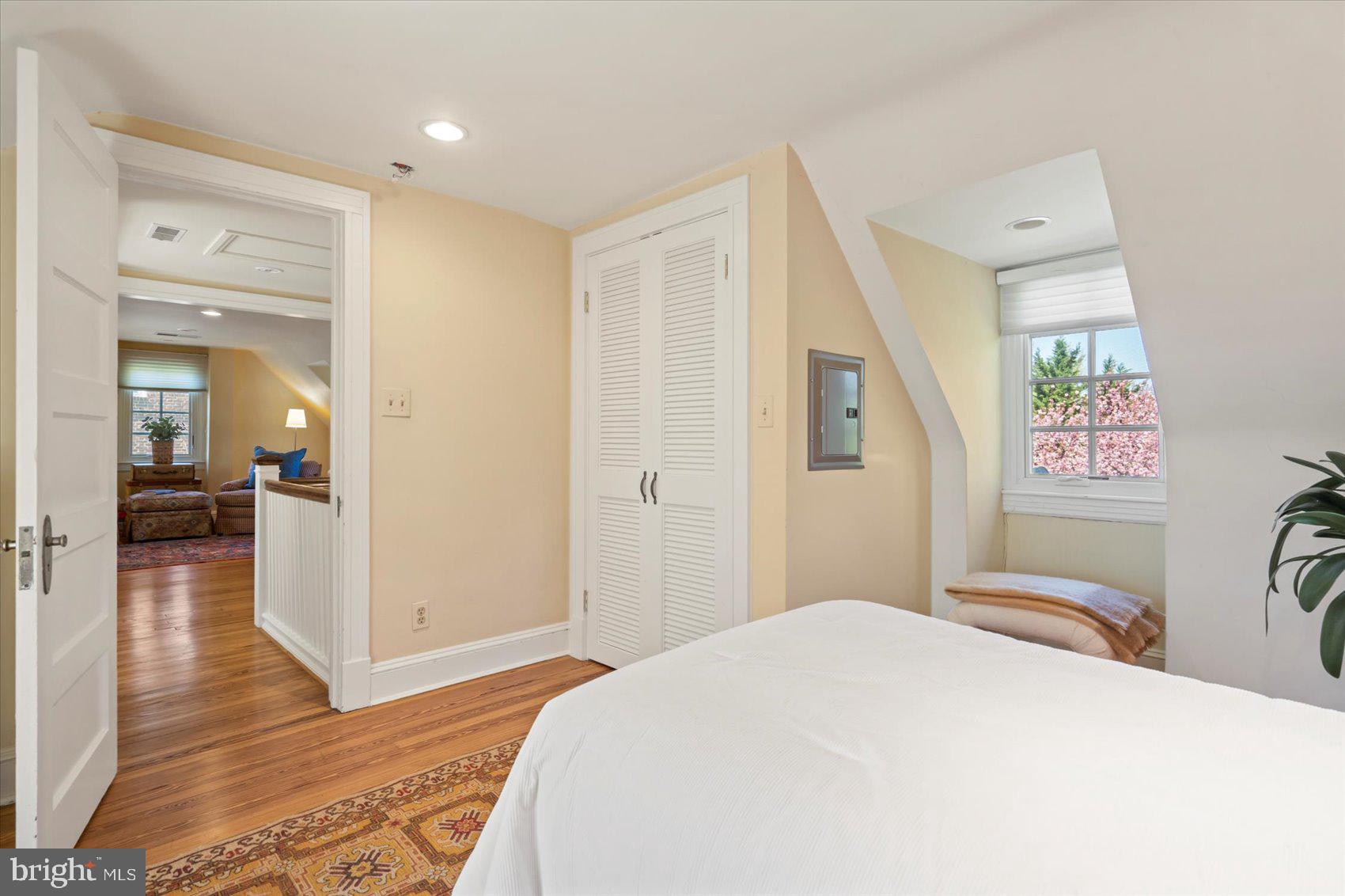 600 Somerset Road Baltimore, MD 21210 - Photo 45 of 59 a bedroom with a bed and a view of bathroom