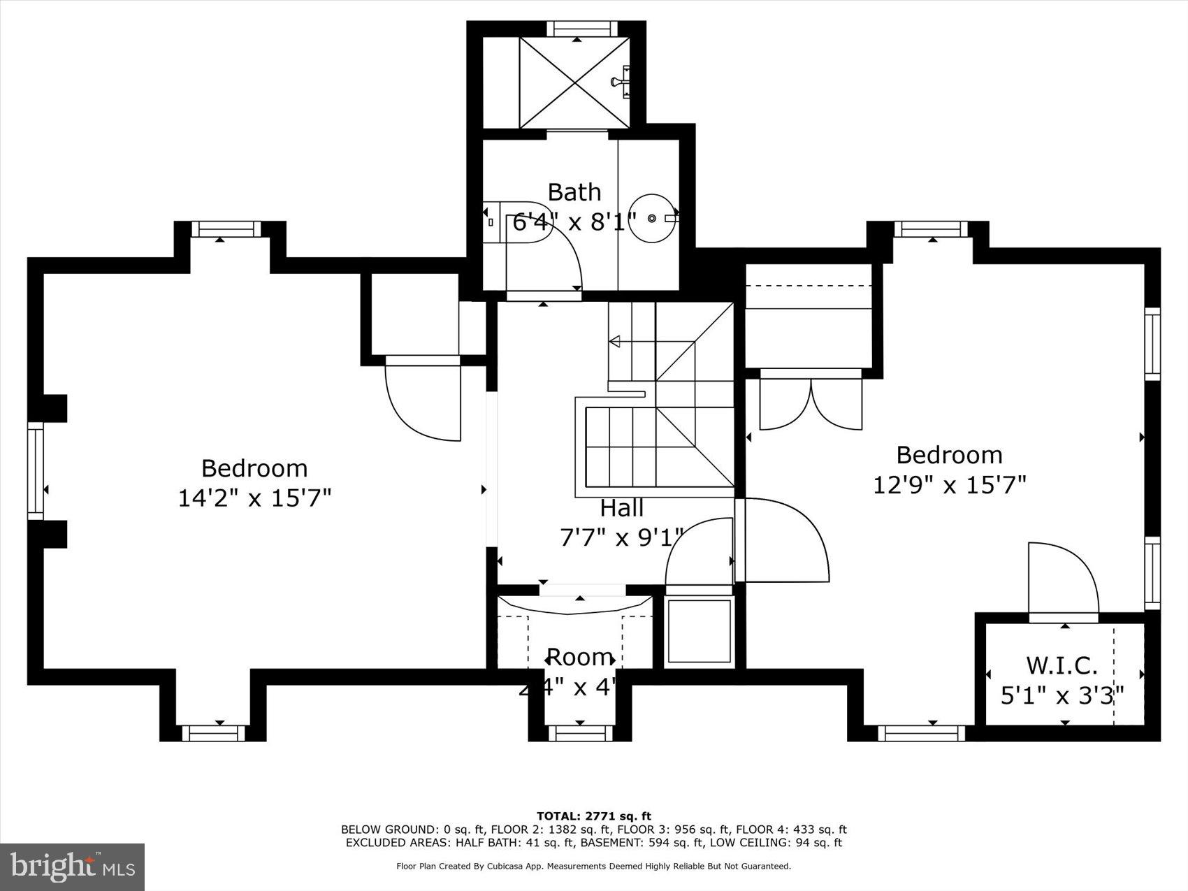 600 Somerset Road Baltimore, MD 21210 - Photo 57 of 59 a picture of a book shelf