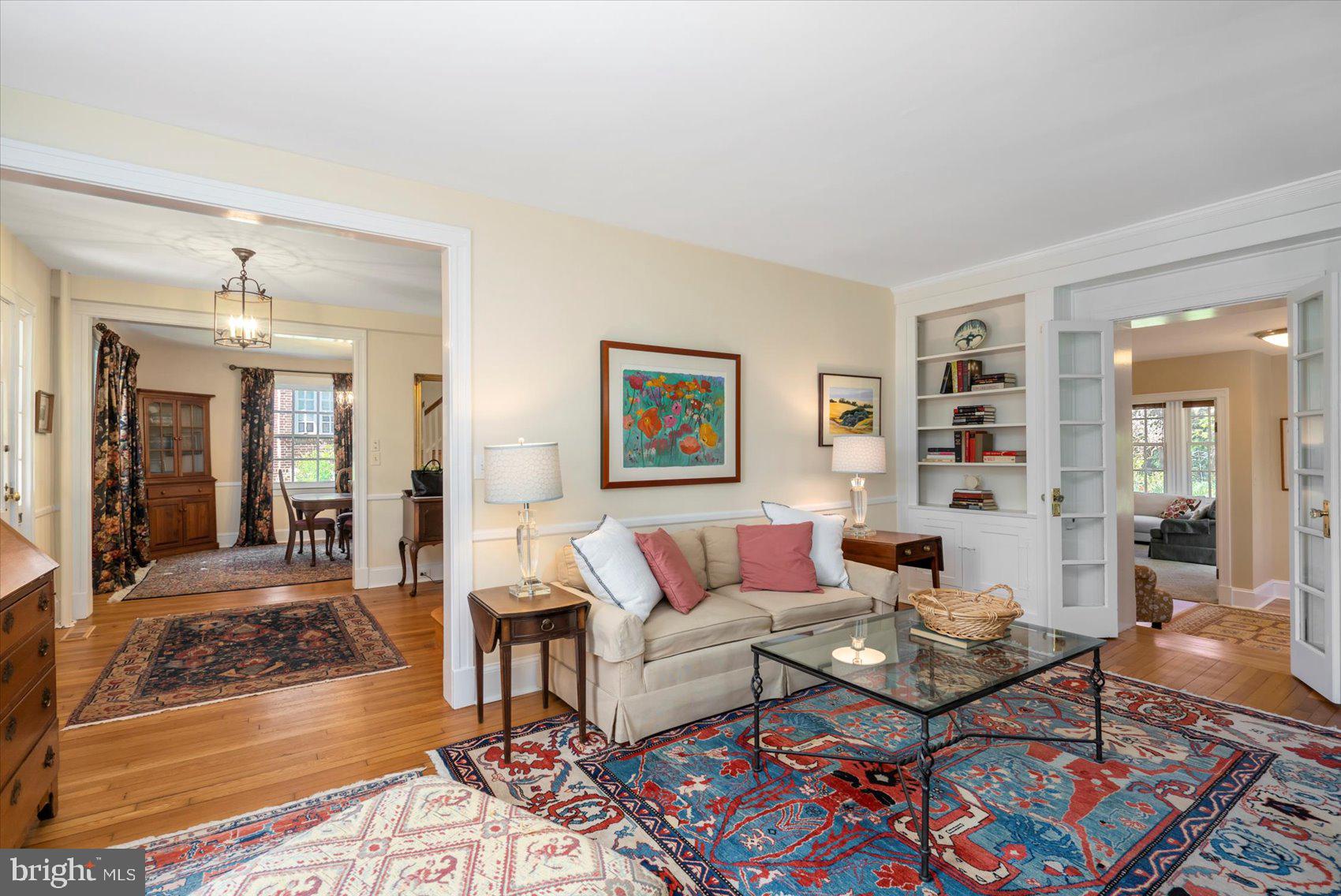 600 Somerset Road Baltimore, MD 21210 - Photo 6 of 59 Living Room with hardwood floors.