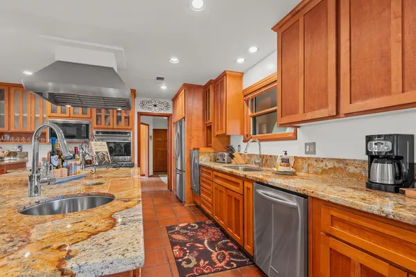 $1,390,000 | 14801 Vaira Ranch Road, Drytown, CA 95699